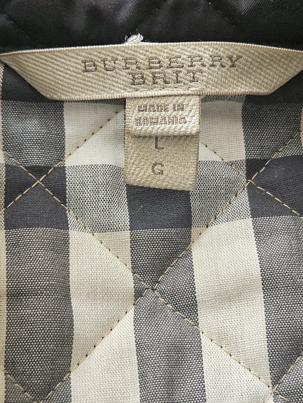 BURBERRY BRIT QUILTED BUTTON FRONT DOWN JACKET LARGE - Picture 7 of 9
